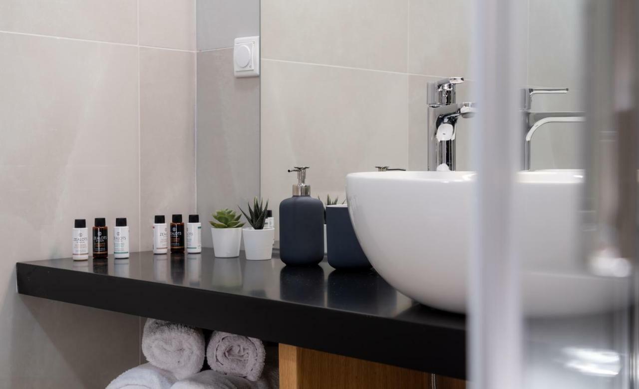 Ermou Athens City Center Apartment Bagian luar foto